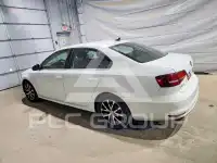 2017 Volkswagen Jetta photo