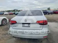 2017 Volkswagen Jetta фото