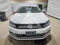 2017 Volkswagen Jetta photo