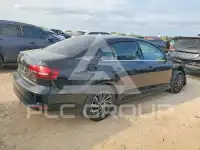 2017 Volkswagen Jetta фото