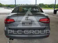2017 Volkswagen Jetta фото