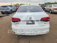 2017 Volkswagen Jetta фото