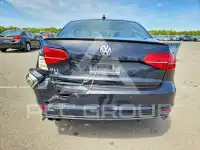 2017 Volkswagen Jetta фото
