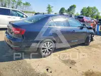 2017 Volkswagen Jetta photo
