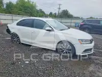 2017 Volkswagen Jetta фото