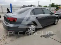 2017 Volkswagen Jetta фото