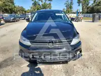 2017 Volkswagen Jetta photo