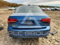 2017 Volkswagen Jetta photo