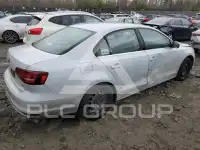 2017 Volkswagen Jetta фото