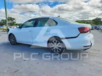 2017 Volkswagen Jetta фото