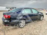 2017 Volkswagen Jetta photo