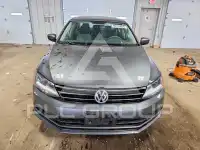 2017 Volkswagen Jetta фото