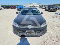 2017 Volkswagen Jetta photo