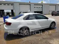 2017 Volkswagen Jetta фото
