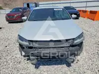 2017 Volkswagen Jetta фото