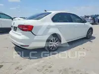 2017 Volkswagen Jetta фото