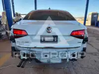 2017 Volkswagen Jetta фото