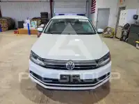 2017 Volkswagen Jetta фото