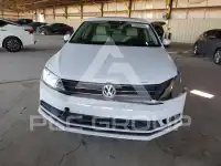 2017 Volkswagen Jetta photo