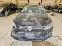 2017 Volkswagen Jetta фото