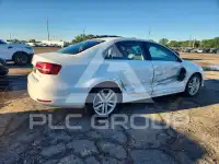 2017 Volkswagen Jetta photo