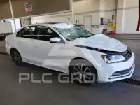 2017 Volkswagen Jetta фото