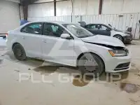 2017 Volkswagen Jetta фото