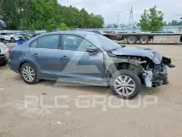 2017 Volkswagen Jetta фото