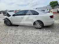 2017 Volkswagen Jetta фото