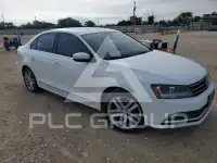 2017 Volkswagen Jetta фото