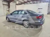 2017 Volkswagen Jetta фото