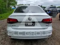 2017 Volkswagen Jetta photo