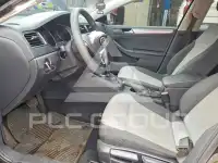 2017 Volkswagen Jetta фото