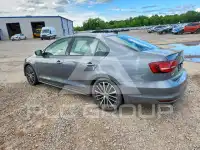 2017 Volkswagen Jetta фото