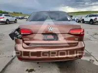 2017 Volkswagen Jetta фото