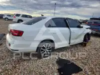 2017 Volkswagen Jetta фото
