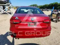 2017 Volkswagen Jetta фото