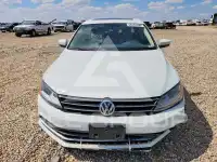 2017 Volkswagen Jetta фото