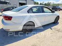 2017 Volkswagen Jetta фото