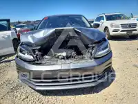 2017 Volkswagen Jetta фото