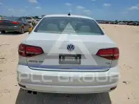 2017 Volkswagen Jetta фото