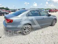 2017 Volkswagen Jetta photo