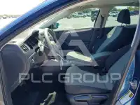2017 Volkswagen Jetta фото