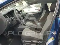 2017 Volkswagen Jetta photo