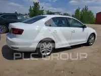 2017 Volkswagen Jetta photo