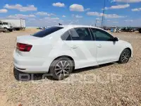 2017 Volkswagen Jetta фото