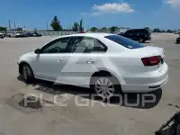 2017 Volkswagen Jetta фото