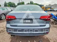 2017 Volkswagen Jetta photo