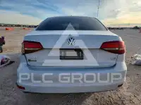 2017 Volkswagen Jetta photo