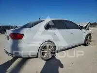 2017 Volkswagen Jetta photo